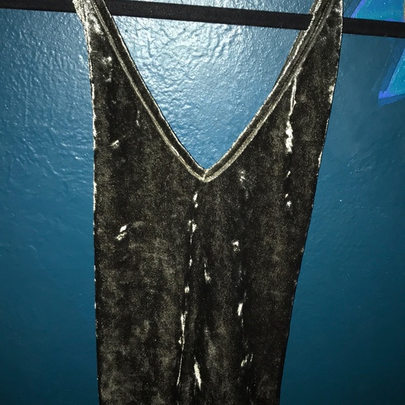 Velvet cross back body suit - Picture 2 of 5